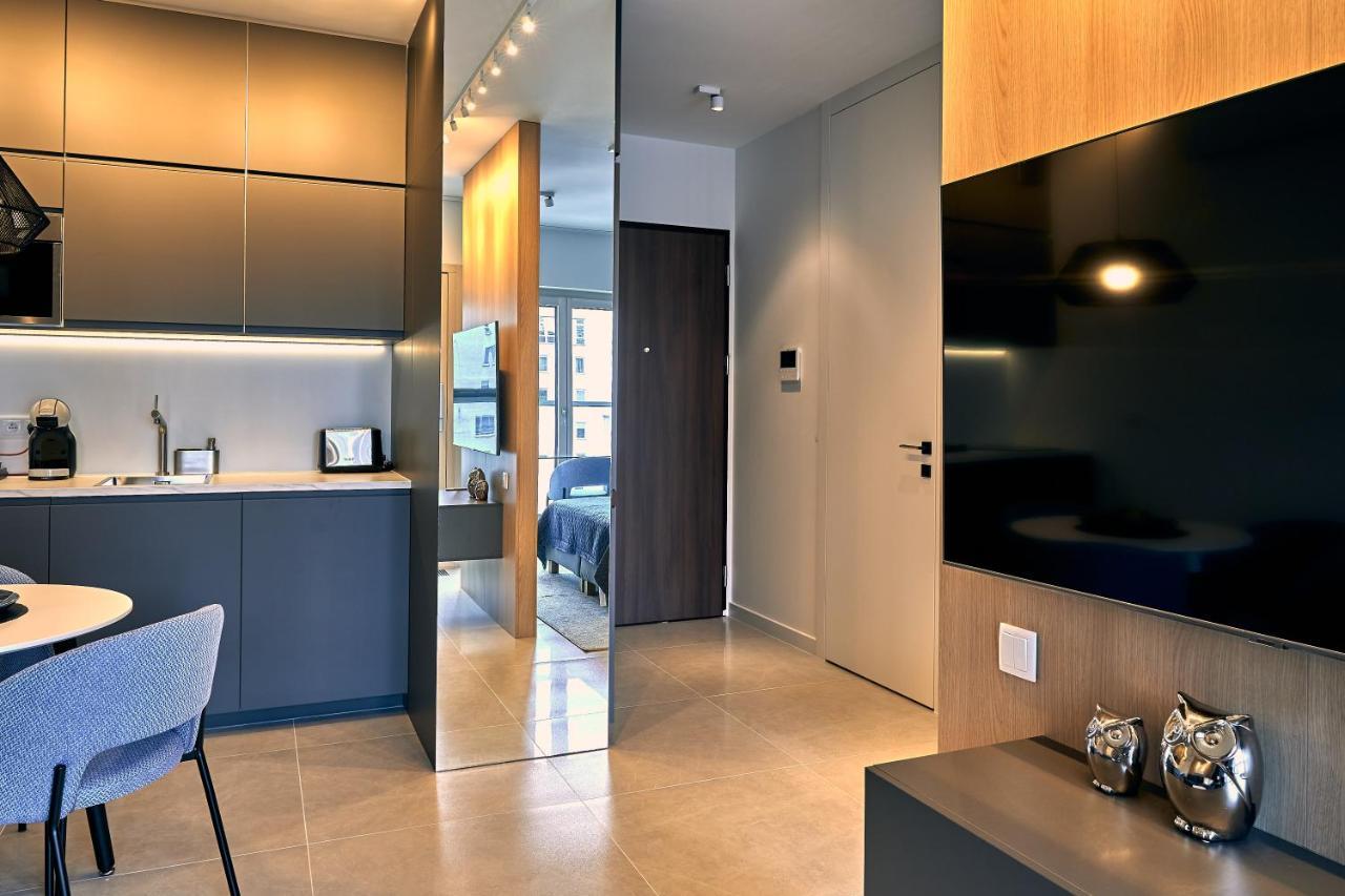 ורשה Mennica Residence Suite Apartments מראה חיצוני תמונה